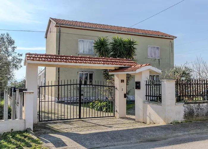 Casa Della Nonna - Pollutri Дом отдыха Казальбордино